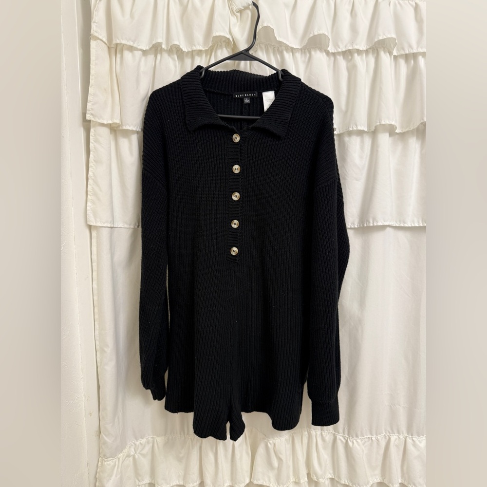 Women’s L BlueBlush Black Long Sleeve Romper